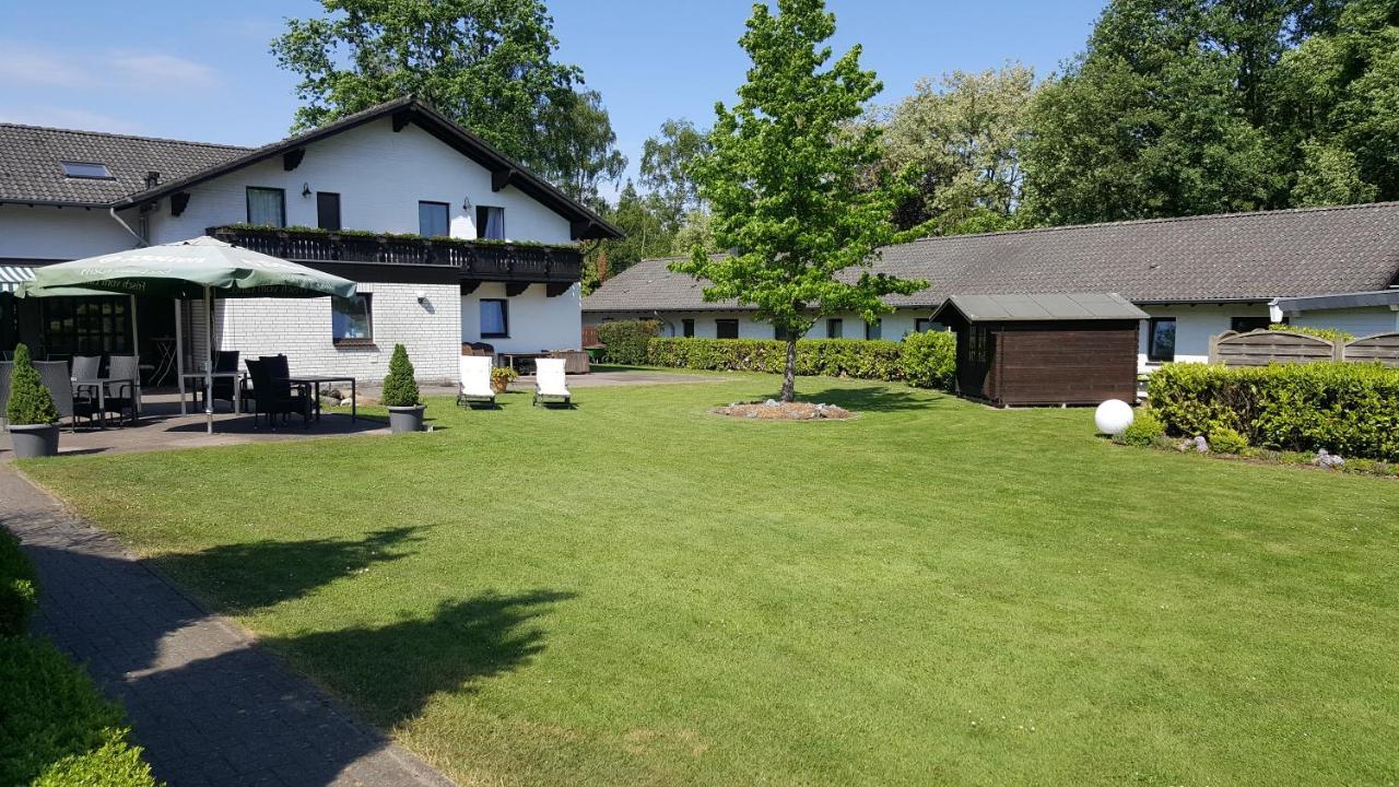 Landhotel Linden Am Venekotensee Niederkrüchten Dış mekan fotoğraf