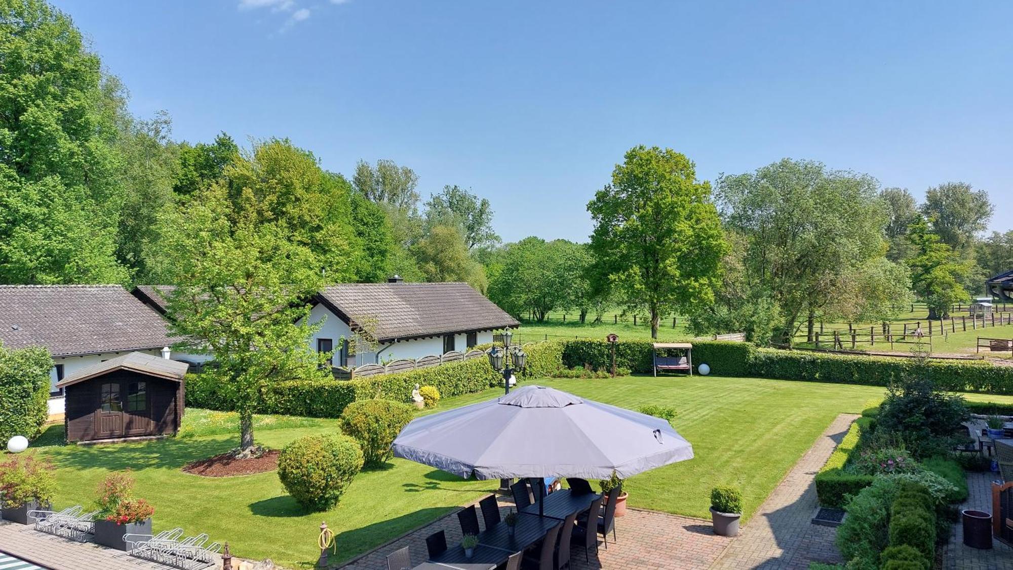 Landhotel Linden Am Venekotensee Niederkrüchten Dış mekan fotoğraf